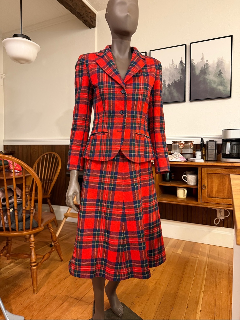 Vintage Pendleton 100% Virgin Wool Tartan Plaid Skirt Suit Red Navy USA 8 10
